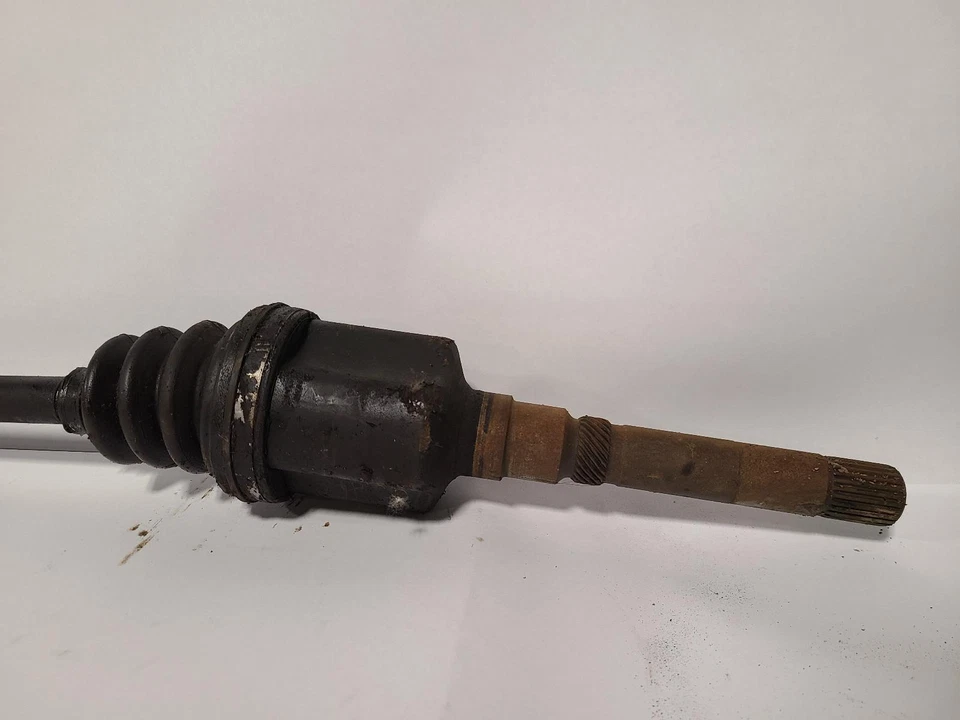 Eje de transmisión derecho usado se adapta a: Plymouth Sundance 1993 sin turbo grado derecho Foto 2 de 4