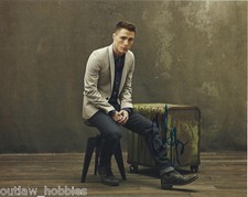 Colton Haynes Arrow Signed Autographed 8x10 Photo COA