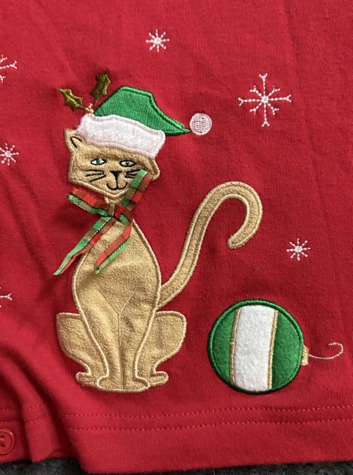 Women’s MERCER ST STREET STUDIO Red Button Front Christmas Cat Shirt Size Large - Image 4 of 4