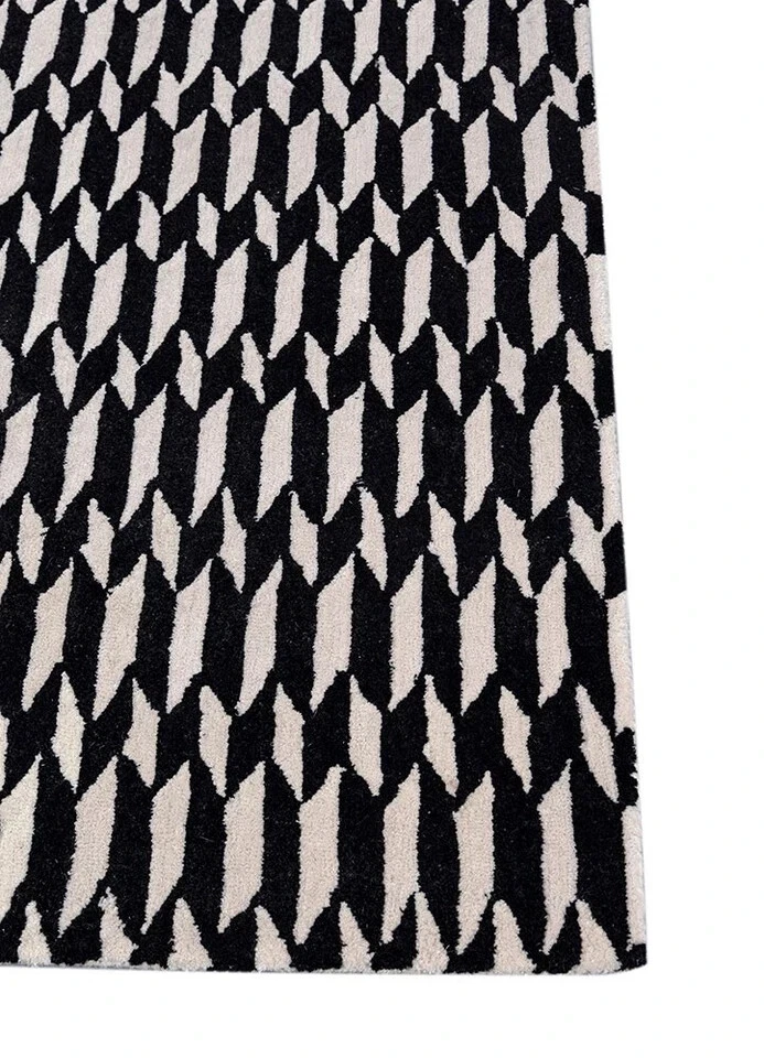 Hand Tufted Modern Burnt Black/White Premium Quality 100 % NZ Wool Area Rug - Image 4 of 4