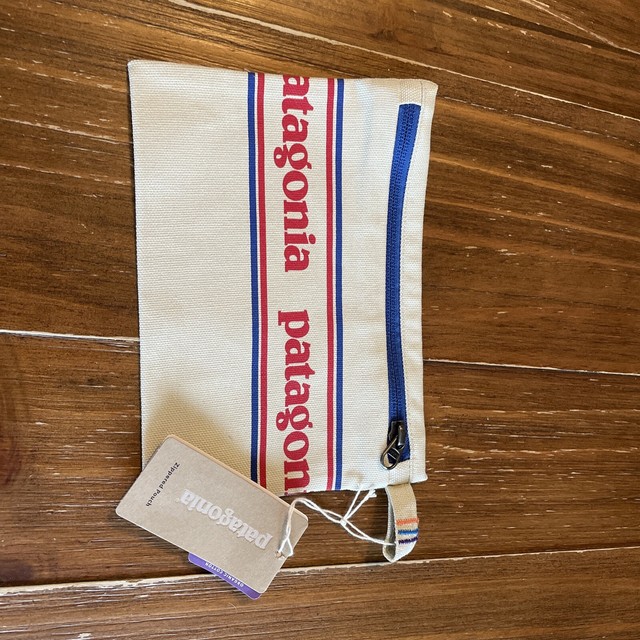 patagonia zippered pouch
