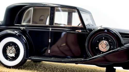 EMC 1/43 Mercedes-Benz 540K W29 1938 by Freestone&Webb - Picture 12 of 24