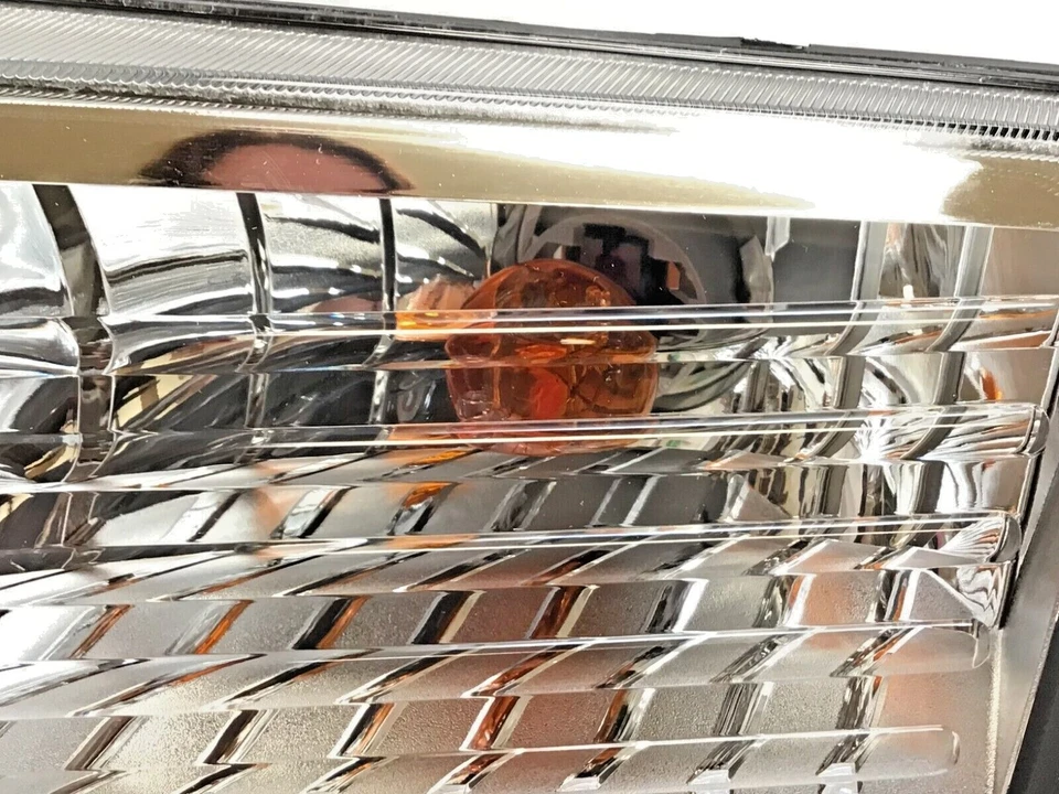 Jeep Liberty LH 2009-2012 conductor delantero estacionamiento conjunto de lámpara giratoria nuevo OEM Foto 3 de 4