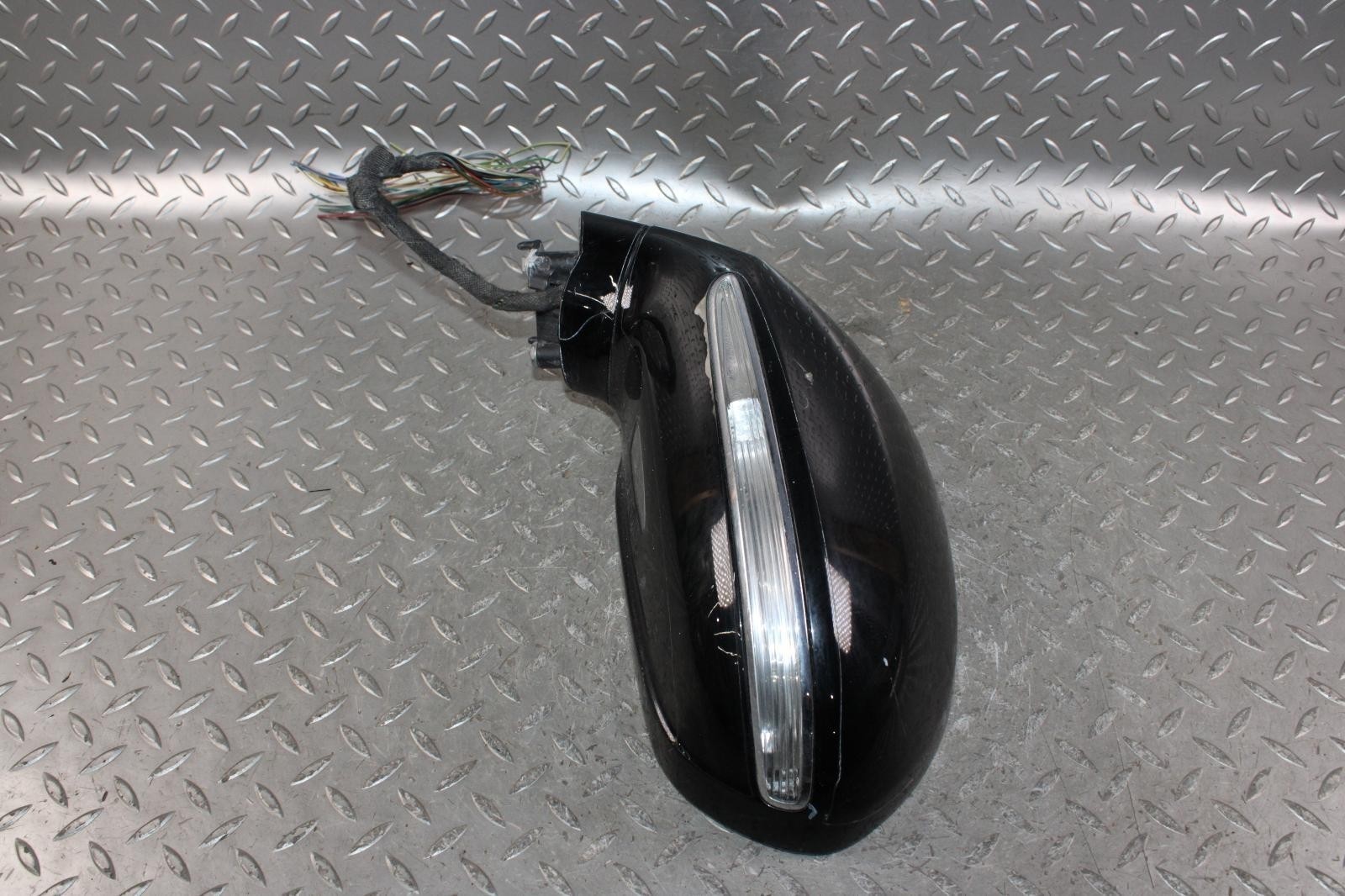 14-18 Flying Spur *DMG* Black Driver Side Left LH Door Mirror Lamp OEM Factory