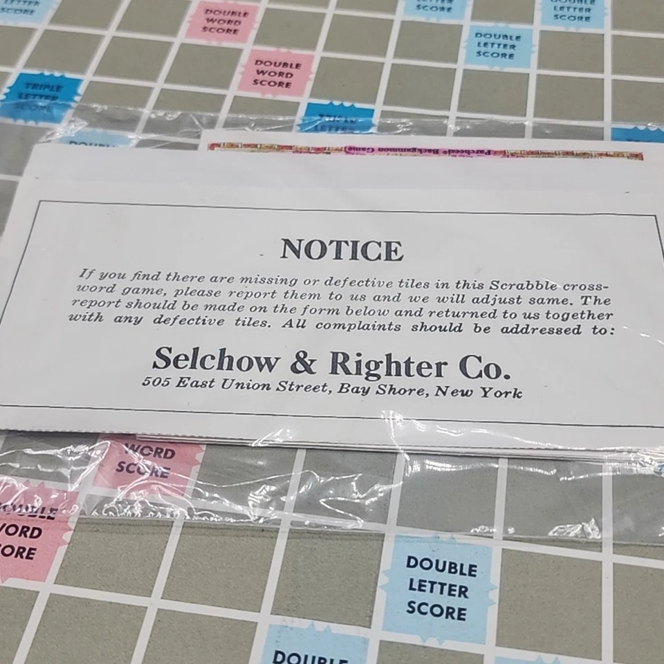 Vintage Selchow & Righter Scrabble Crossword Game Complete 100 Tiles 4 Racks - Image 4 of 4