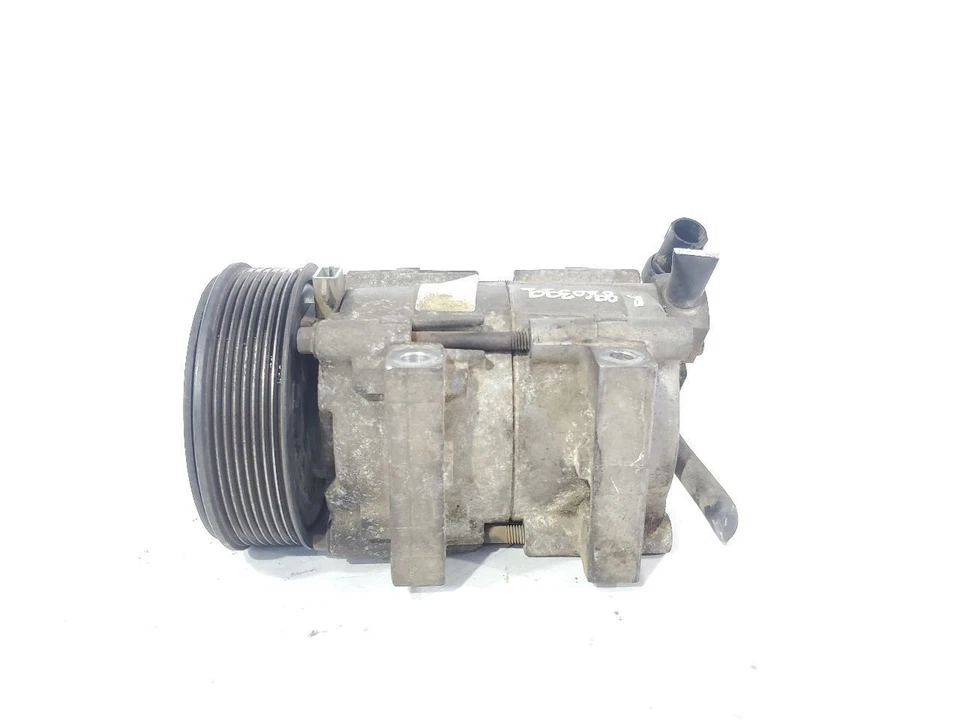 1995 Ford F250 Extended OEM AC Compressor 7.3L RWD Automatic - Image 4 of 4