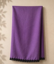 Paréo artisanal neuf – Voile de coton violet  & finition crochet