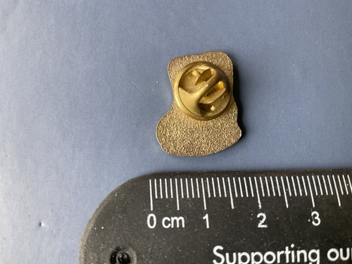 RNLI Royal National Lifeboat Institute Gummistiefel Pin Anstecker Rettungsboot - Bild 2 von 5