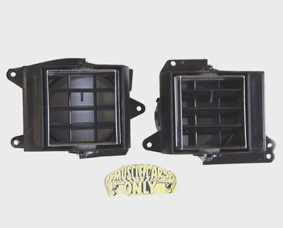 71 72 Chevelle Monte Carlo El Camino New Dash Chrome/Black Outer Vent Deflectors