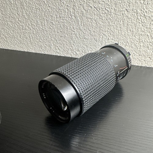 Tokina 80-200mm F4 Zoom Lens for 35mm Camera - Black, Fixed Mount, Filter 55mm