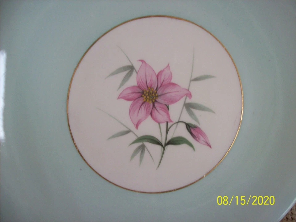 Prato de bolo Royal Albert Elfin padrão 6 alças osso porcelana Inglaterra - Imagem 4 de 4