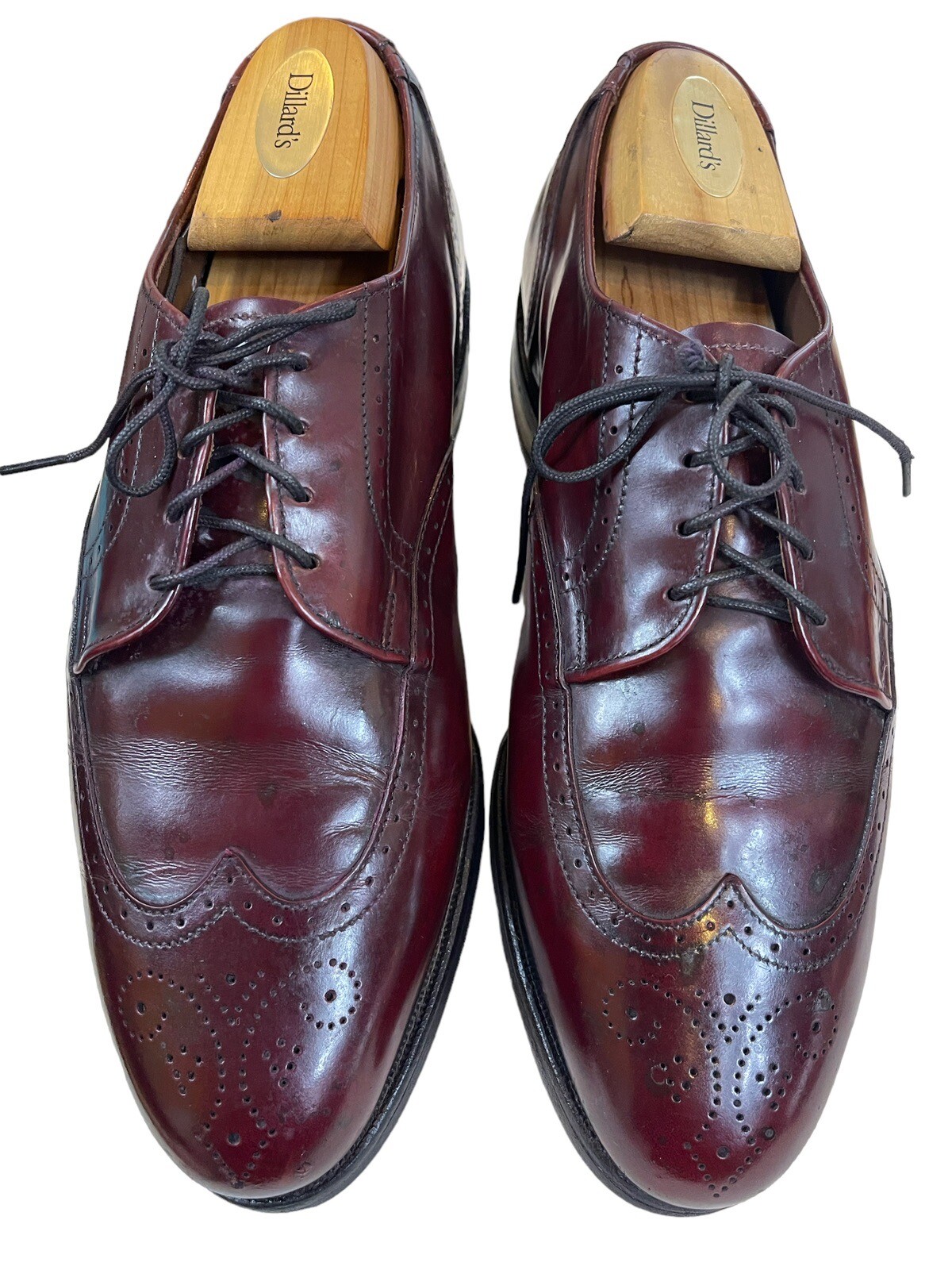 Allen Edmonds “Kingswood” — Burgundy Leather Dress Shoes Allen Edmonds Kingswood Burgundy Wingtip Oxford Dress Shoes  main image 3
