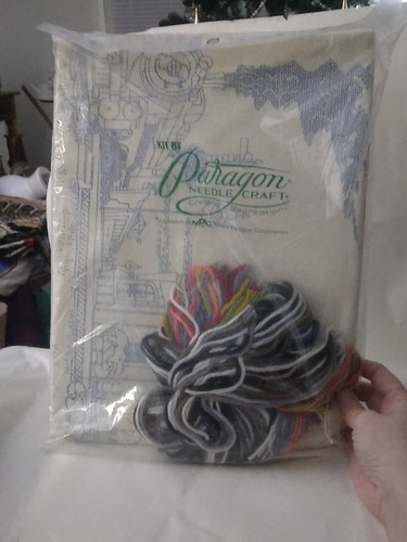 Vintage WHISTLE STOP Crewel Stitchery Kit Sealed Train 1978 Paragon Needle Craft - Picture 7 of 7