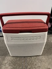 Vintage Coleman Personal 16 Quart Cooler Lunch Box RED/ White  5274