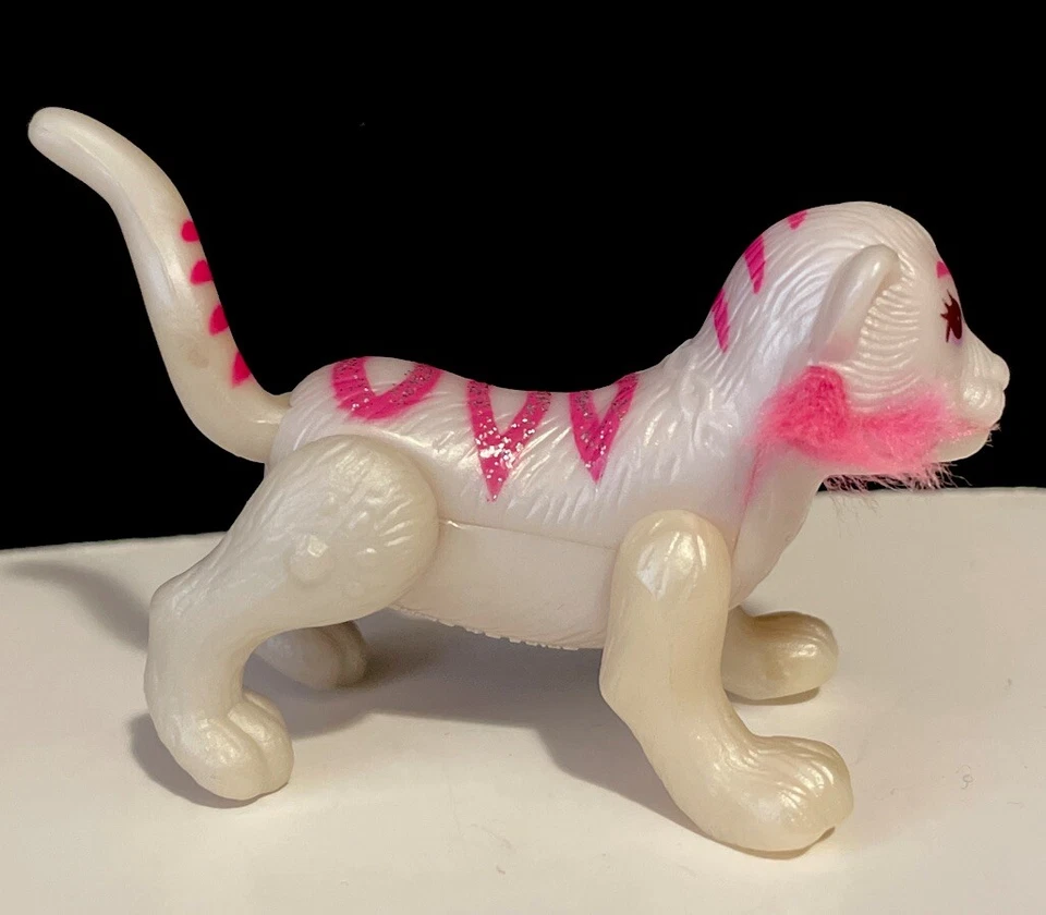 Vintage Tonka Corp White Pink Tiger McDonald's Toy Figure 1996 - Image 4 of 4