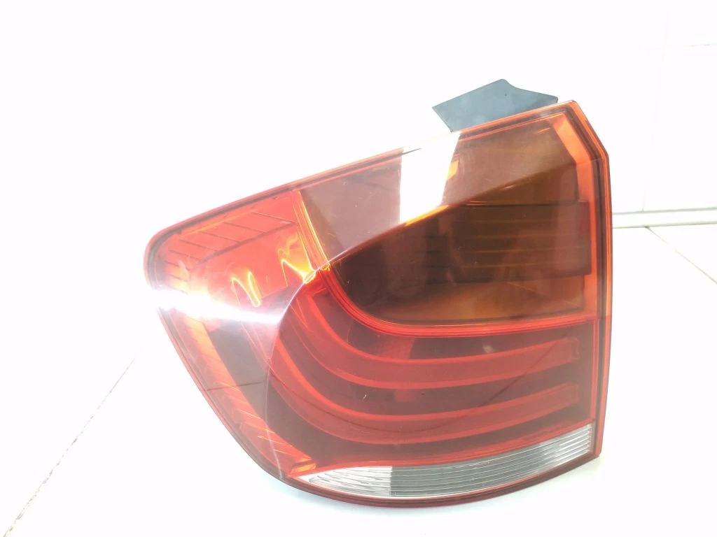 Gruppo Ottico Posteriore LED Per BMW X1 2016-2019 – Fanale Sinistro Interno Con Luce Freno, Ricambio OE 63217350697