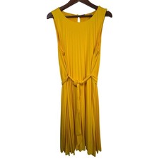 NWT T Tahari Women's Sun Porch Yellow Sleeveless Pleated Midi Dress XL