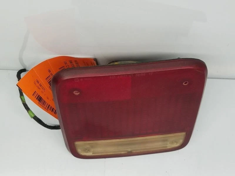 Левый задний фонарь подходит для Pontiac Firefly 85-88 годов выпуска от оригинального производителя - Изображение 4 из 4