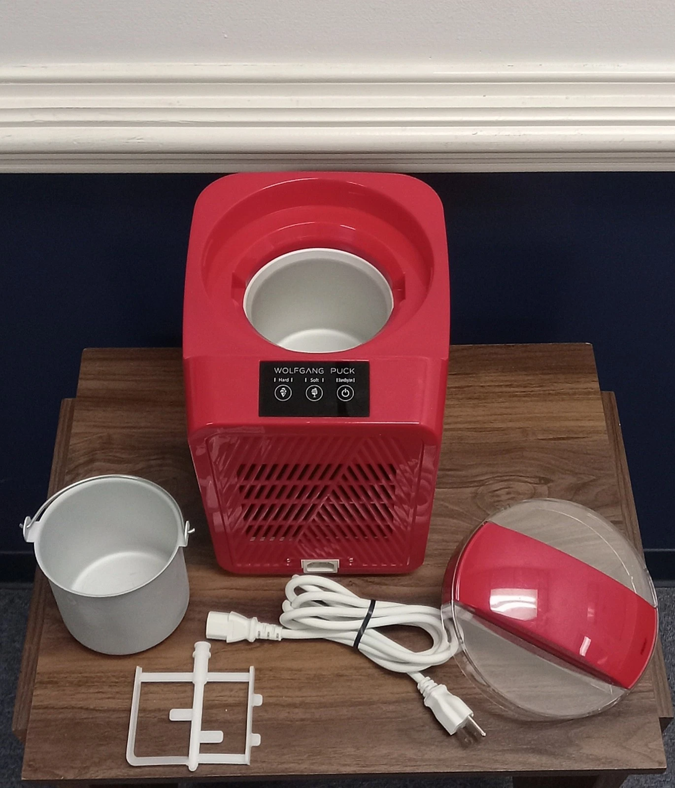 Wolfgang Puck Thermoelectric Ice Cream RED Maker SEE VIDEO Open Box TESTED