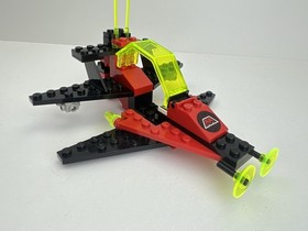 LEGO Vintage Set  6877 :    1990  Vector Detector - 100% Complete - With Manual