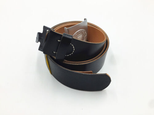 WW2 GERMAN ARMY WH GENUINE LEATHER BLACK  EQUIPMENT BELT AND MATTE SILVER BUCKLE - Picture 1 of 7