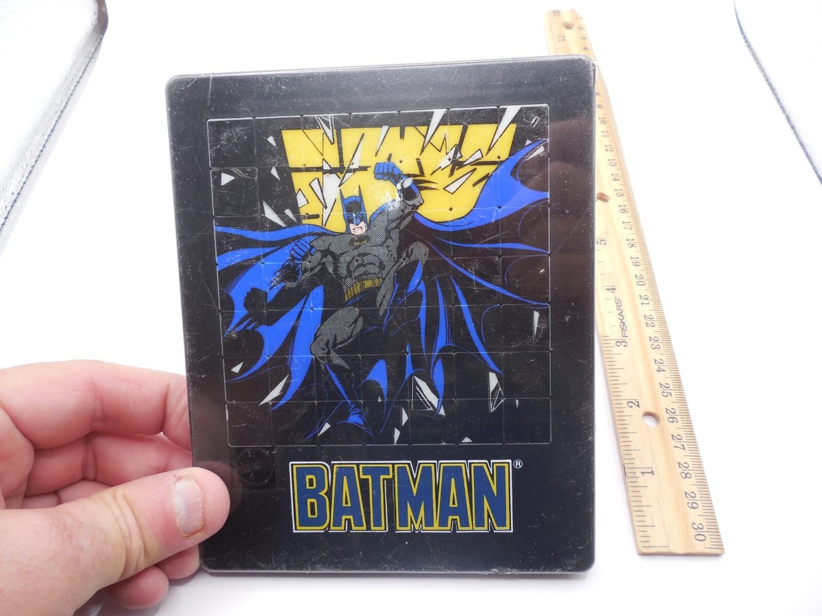 Vintage 1993 BATMAN THE DARK KNIGHT DC Plastic Tile Sliding Puzzle