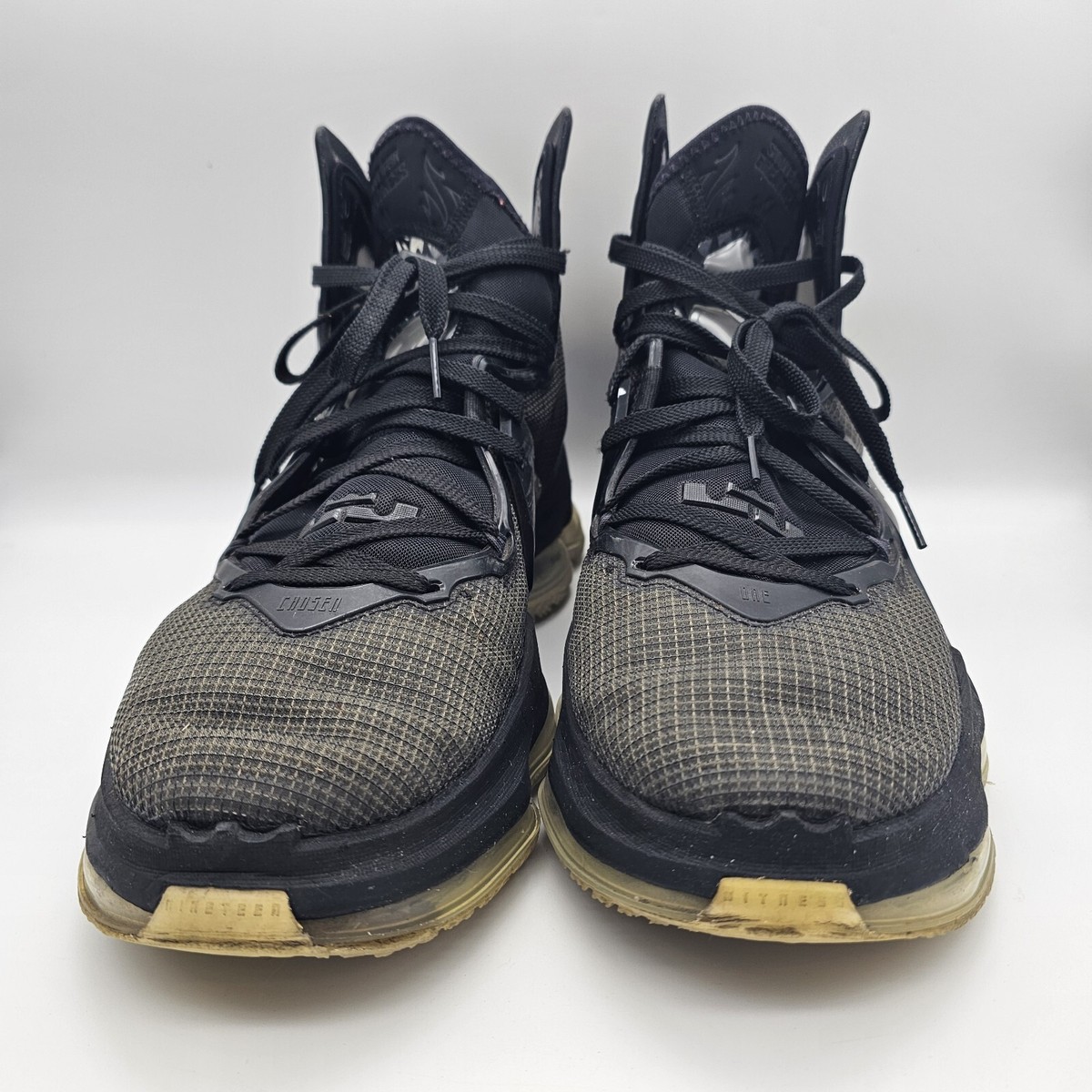 Lebron XIX 19 High Size 13 Black-Anthracite Green Nike (Heel  display picture 1