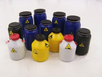 plusmodel 466 - Plastic Barrels - Plastifässer