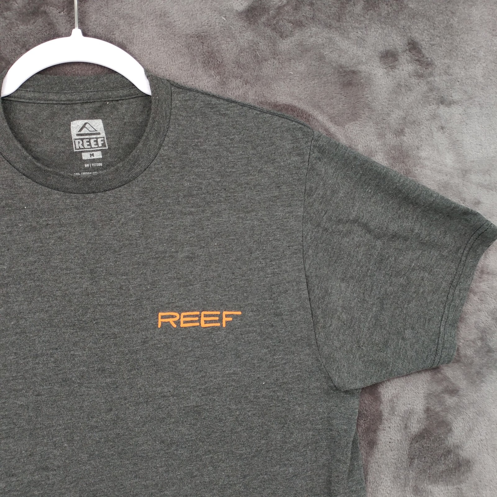 Reef TShirt Gray Short Sleeve Crewneck Logo Casual Surf Skate Medium Blend