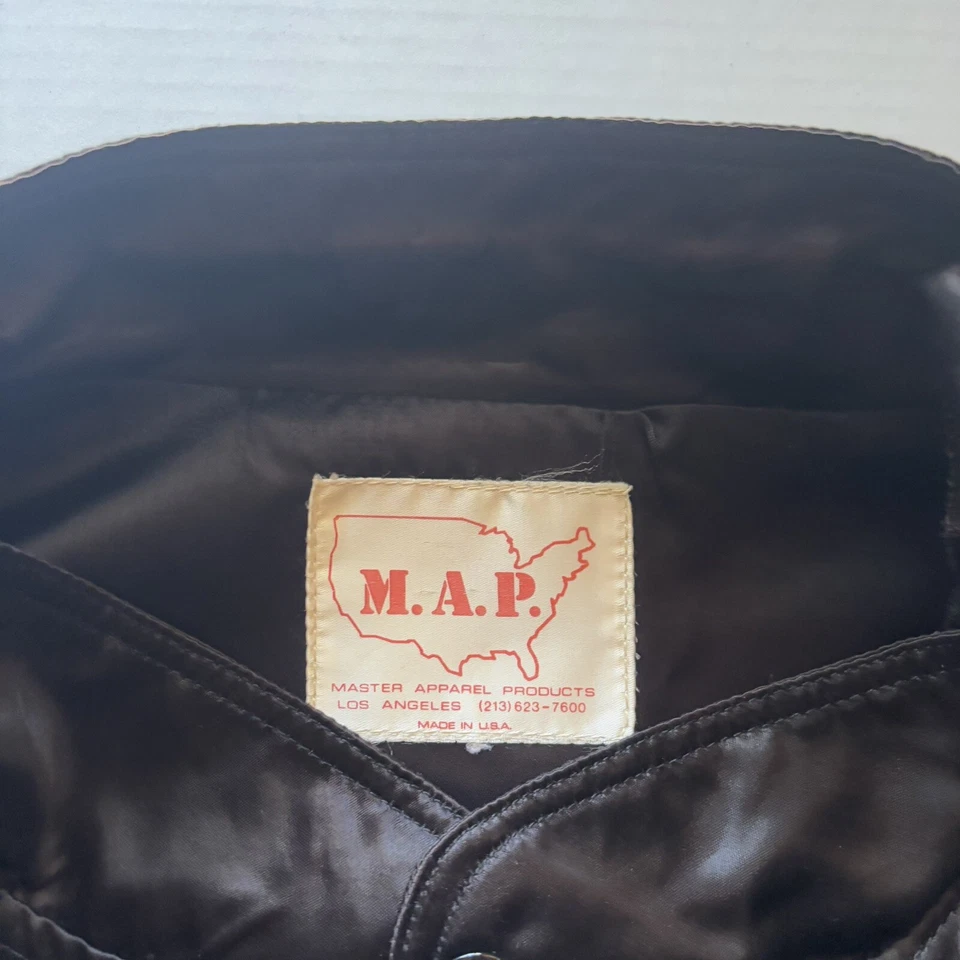 Винтажная атласная куртка 80-х Leonard Duran 3 без бирки Mirage 7 декабря 1989 сделано в США - Изображение 3 из 3