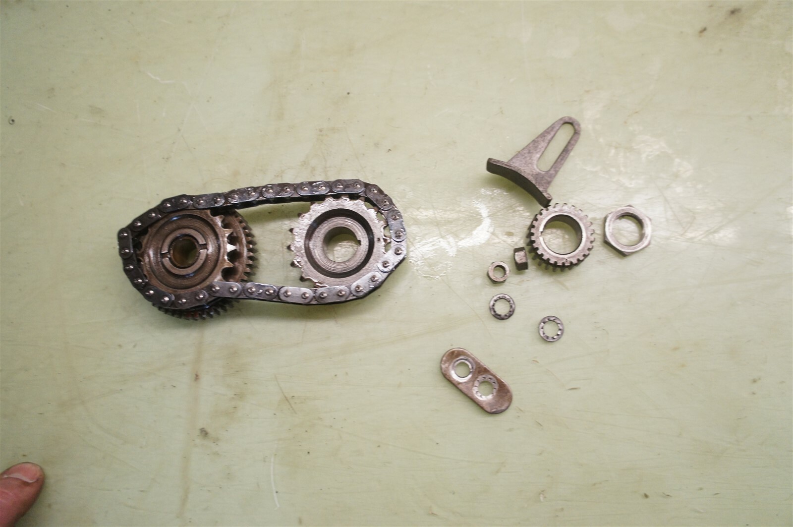 Norton Commando Footrest Peg Stud Bolt & Nut (06-2734) For 750/850 MKI & MKII 9 thumbnail image