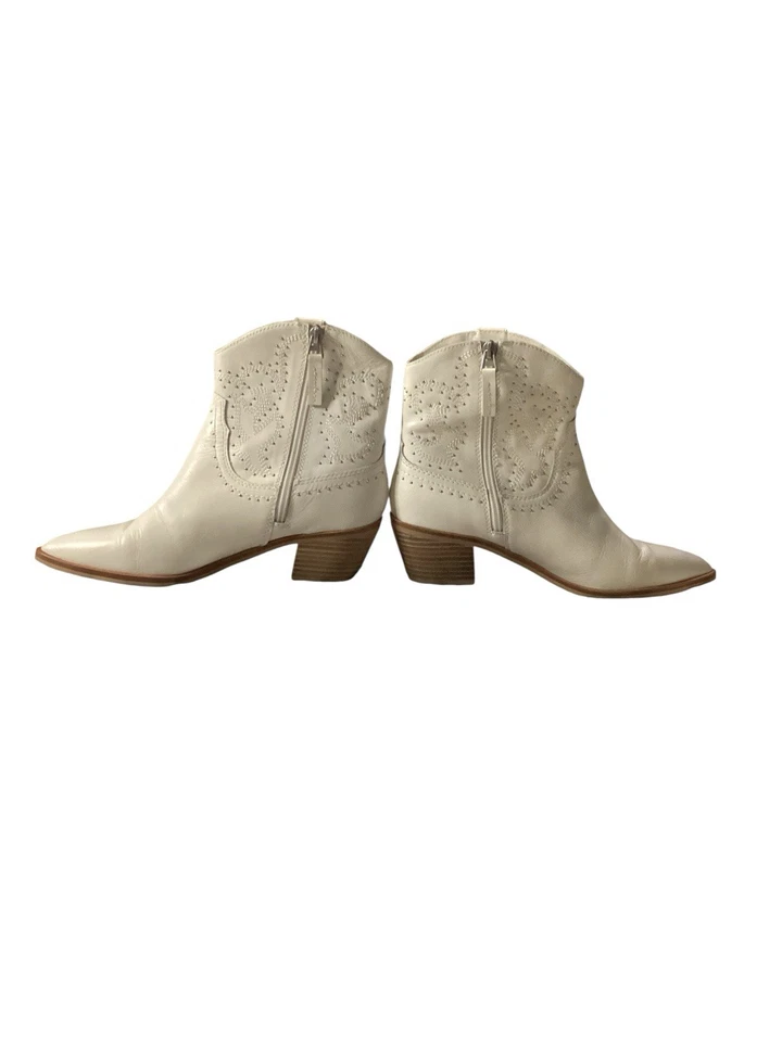 Botines Dolce Vita Talla 8 Blanco Western Plata Tachonado Tacón Bloque Cremallera Foto 3 de 4