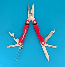 Leatherman Micra Multi-Tool, Knife, Scissors, Key Ring, Red! *PAT MOM*