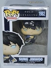 Funko Pop Sung Jinwoo 1982 Solo Leveling Animation Anime DMG BOX w/Protector