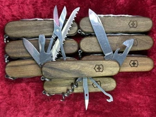 Victorinox Huntsman Wood Swiss Army Knife 91mm 10 Tool 4 Layer Random Pick (216)