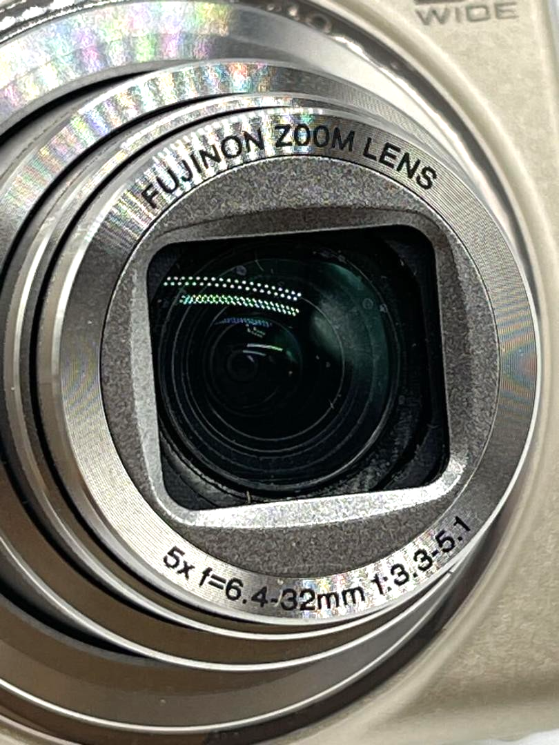 FUJIFILM FinePix F200EXR Gold Digital Camera w/Battery Charger