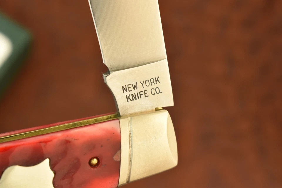 CUCHILLO NEW YORK CO HECHO EN EE. UU. CUCHILLO JACK HUESO ROJO JIGGED BONITO 2025 (27773) Foto 3 de 4