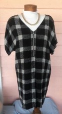 MADEWELL DRESS Sz S V Neck Front/Back OVERSIZED FIT Black/White Zip Neck