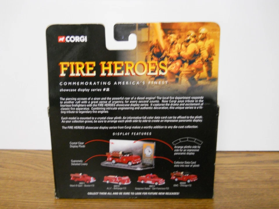 Corgi Fire Heroes 1966 GMC Chicago Engine #18 Fire Pumper Red Die Cast 1:64 - Image 2 of 4