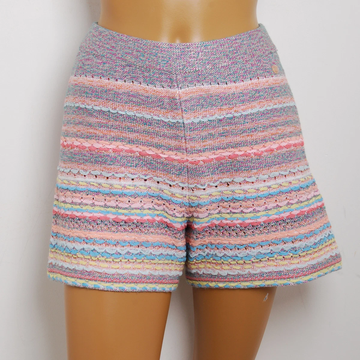 CHANEL PreOwned 1990s Buttoned Flap Shorts Farfetch #4 CHANEL PreOwned 1990s Buttoned Flap Shorts Farfetch