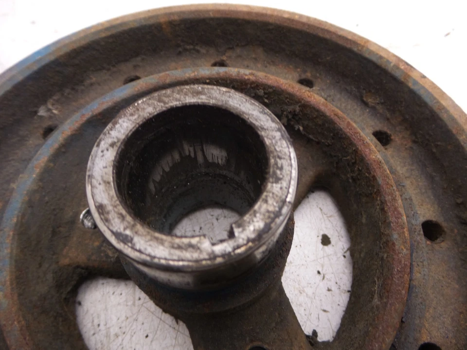 Bloque pequeño Chevy SBC V8 305 350 equilibrador armónico 6 3/4 pulgadas original GM Foto 3 de 4