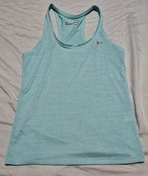 Under Armour Womans Size S Tank Top Heatgear Logo Workout