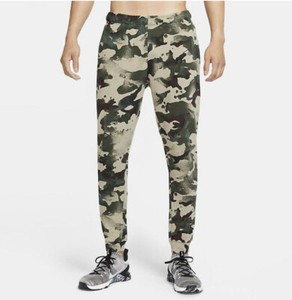 fog nike retail