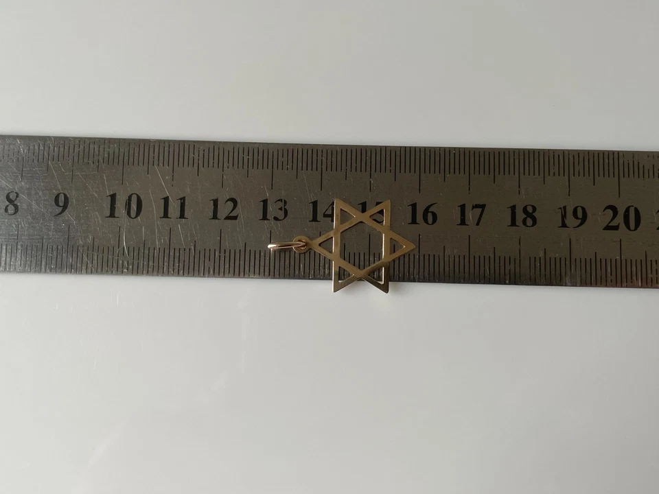 Star of David Pendant 9ct Gold Star of David Vintage Pendant by UNOAERRE - Image 3 of 4