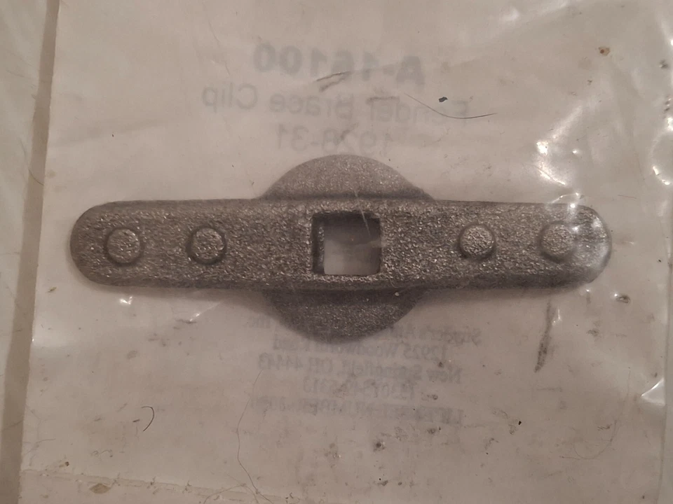 1928-31 Ford Fender Brace clip, A-16100 - Image 2 of 4