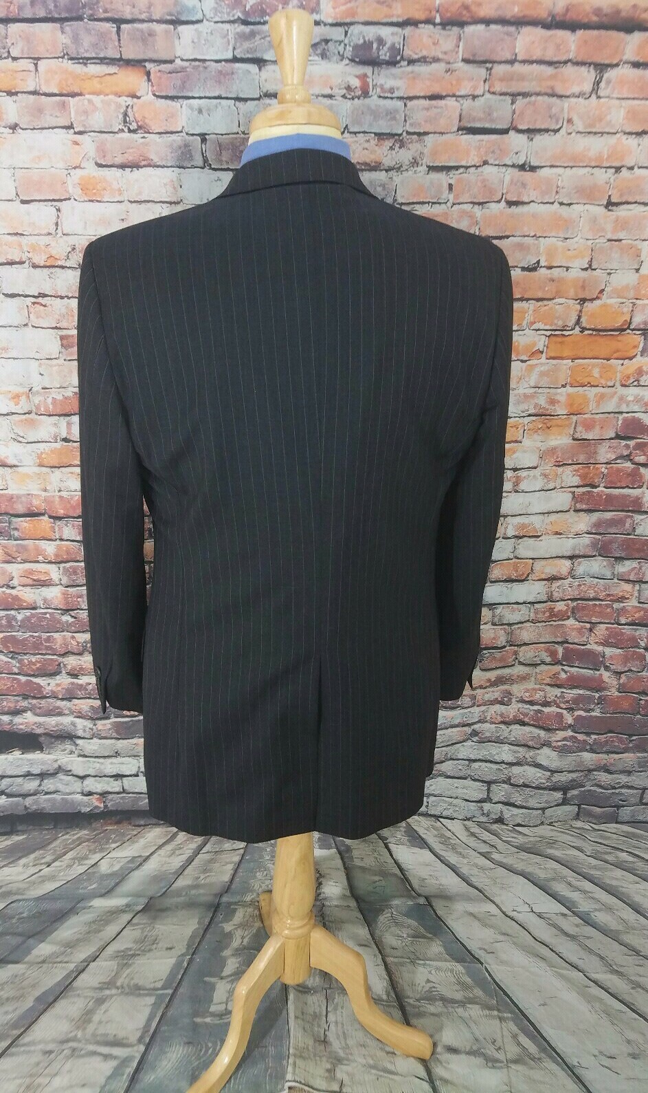 Brooks Brothers 1818 Long Sleeve Button-Down Striped Shirt, Men's Size Medium cotton navy blue type Vintage Second Hand