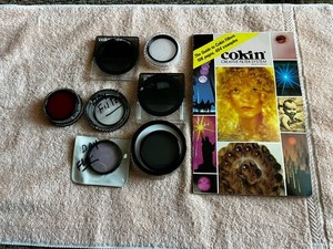 ASSORTED SLR CAMERA FILTERS AND COKIN GUIDE BOOK TO FILTERS