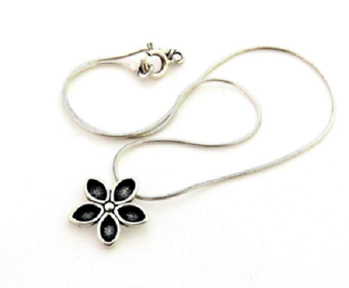 Collar Colgante Silpada Plata Esterlina 925 Flor Pequeña Oxidada N1276 - Imagen 3 de 13