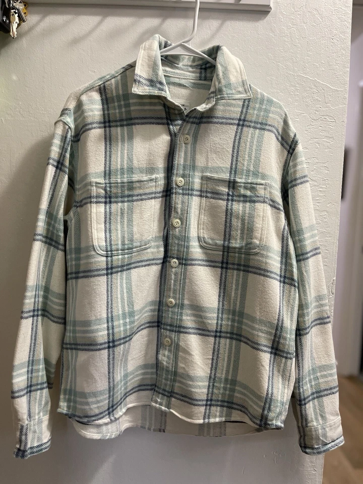 Jaqueta camisa xadrez American Eagle feminina verde branca botão de lã XS - Imagem 2 de 4