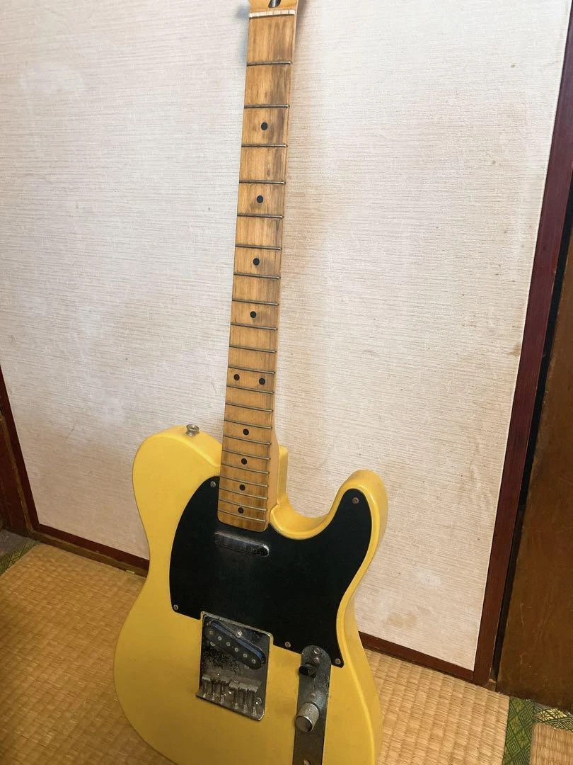 Yellow 2024 squier telecaster